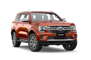 Ford Everest Titanium 4x4 màu đỏ cam