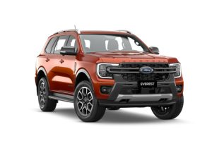 Ford Everest Wildtrak thế hệ mới 2.0L Bi-Turbo màu đỏ cam