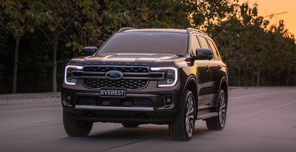 FORD EVEREST PLATINUM 2.0L BI-TURBO 10AT 4×4 ngoại thất