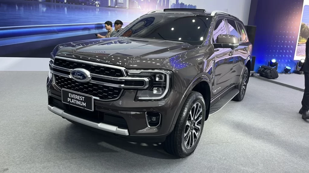 Ford Everest 830 xe