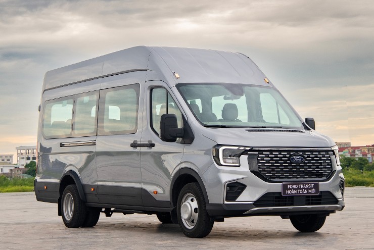 Ford Transit thế hệ mới